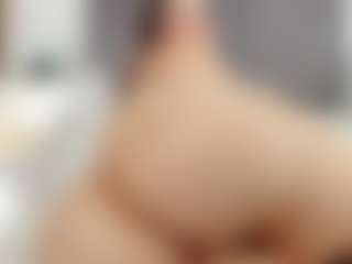 Laurel's Live Sex Cam Show