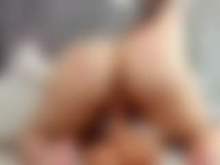Laurel's Live Sex Cam Show