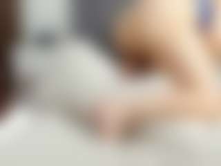 Laurel's Live Sex Cam Show