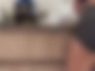 Laurel's Live Sex Cam Show