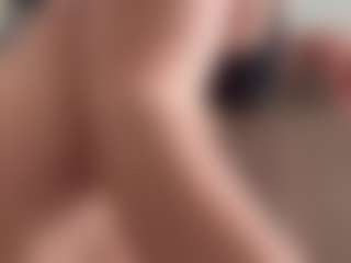 Laurel's Live Sex Cam Show