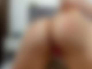 Laurel's Live Sex Cam Show