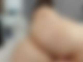 Laurel's Live Sex Cam Show