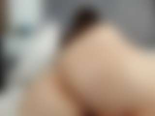 Laurel's Live Sex Cam Show
