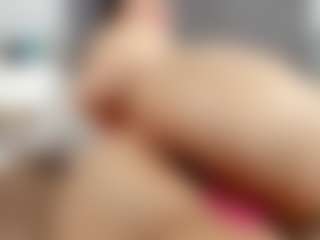 Laurel's Live Sex Cam Show