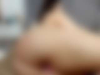 Laurel's Live Sex Cam Show