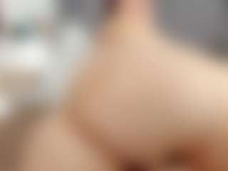 Laurel's Live Sex Cam Show