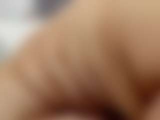Laurel's Live Sex Cam Show
