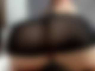 Live cam show with Laurel - Fetish on makecum.org