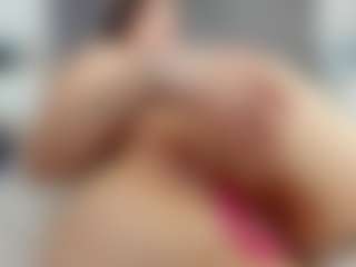 Laurel's Live Sex Cam Show