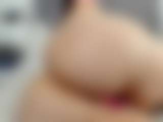 Laurel's Live Sex Cam Show