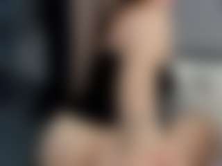 Laurel's Live Sex Cam Show