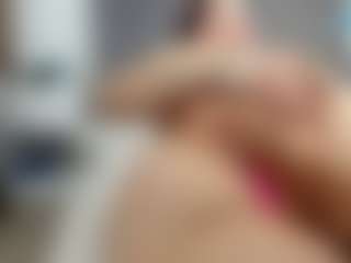 Laurel's Live Sex Cam Show