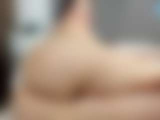 Laurel's Live Sex Cam Show