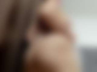 Laurel's Live Sex Cam Show