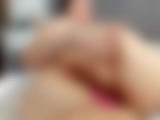 Laurel's Live Sex Cam Show