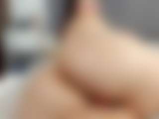 Laurel's Live Sex Cam Show