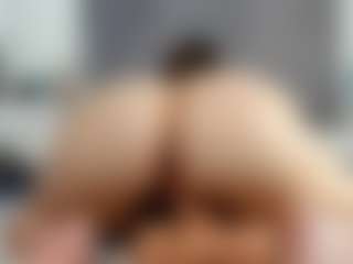 Laurel's Live Sex Cam Show