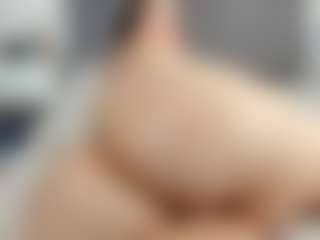 Laurel's Live Sex Cam Show