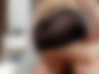 Laurel's Live Sex Cam Show