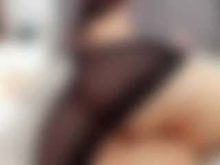 Laurel's Live Sex Cam Show