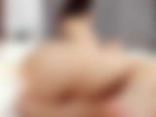 Laurel's Live Sex Cam Show