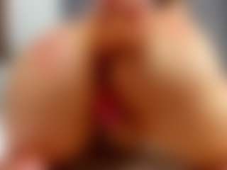 Laurel's Live Sex Cam Show