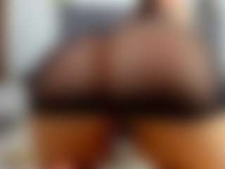 Laurel's Live Sex Cam Show