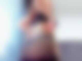 Laurel's Live Sex Cam Show