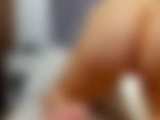 Laurel's Live Sex Cam Show