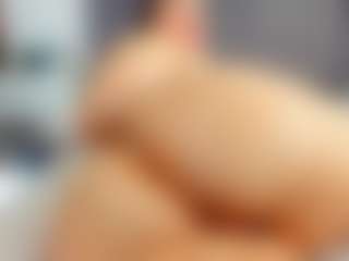 Laurel's Live Sex Cam Show