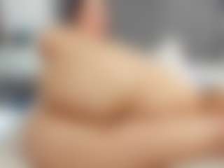 Laurel's Live Sex Cam Show