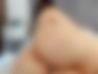 Live cam show with Laurel - Hairy Pussy Brown Hair on mypornchat.com