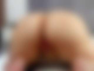 Laurel's Live Sex Cam Show