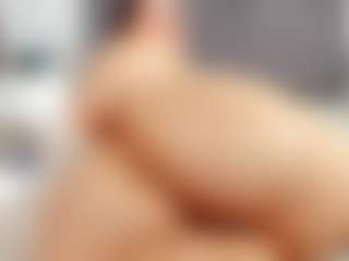 Laurel's Live Sex Cam Show
