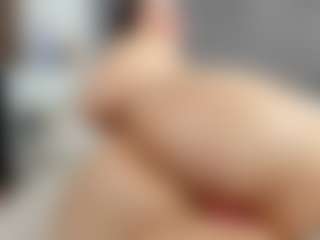 Laurel's Live Sex Cam Show