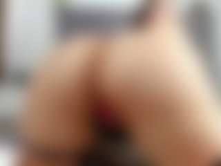 Laurel's Live Sex Cam Show