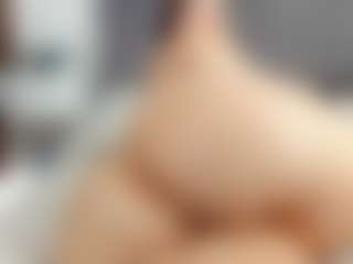 Laurel's Live Sex Cam Show