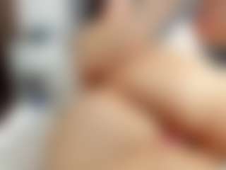 Laurel's Live Sex Cam Show