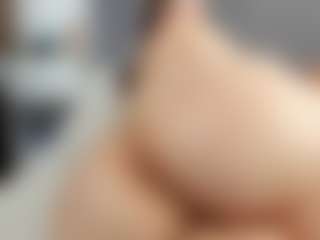 Laurel's Live Sex Cam Show