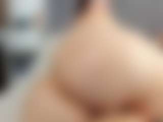 Laurel's Live Sex Cam Show