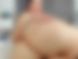 Laurel's Live Sex Cam Show
