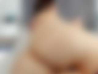 Laurel's Live Sex Cam Show