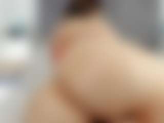 Laurel's Live Sex Cam Show