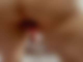 Laurel's Live Sex Cam Show