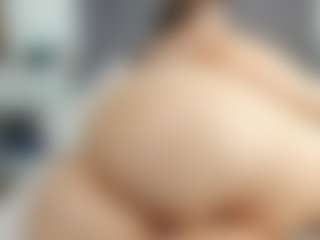 Laurel's Live Sex Cam Show
