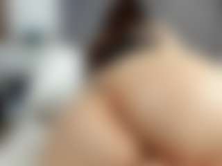 Live cam show with Laurel - Bluehair on CamSextacy