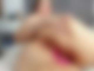 Laurel's Live Sex Cam Show