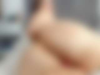 Laurel's Live Sex Cam Show