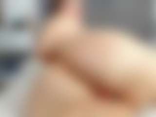 Laurel's Live Sex Cam Show